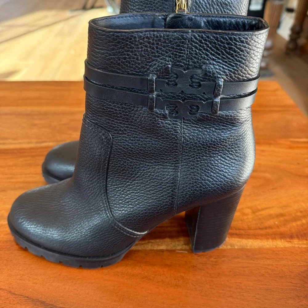 Tory Burch tory burch